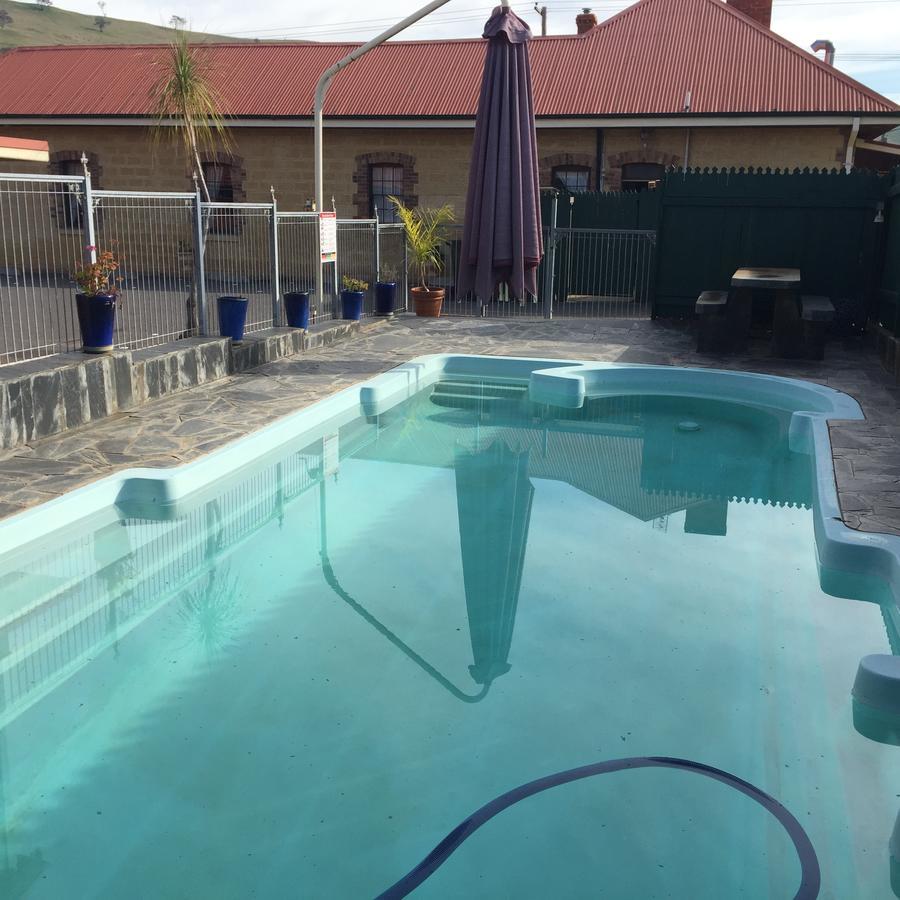 Poet's Recall Motel Gundagai Buitenkant foto
